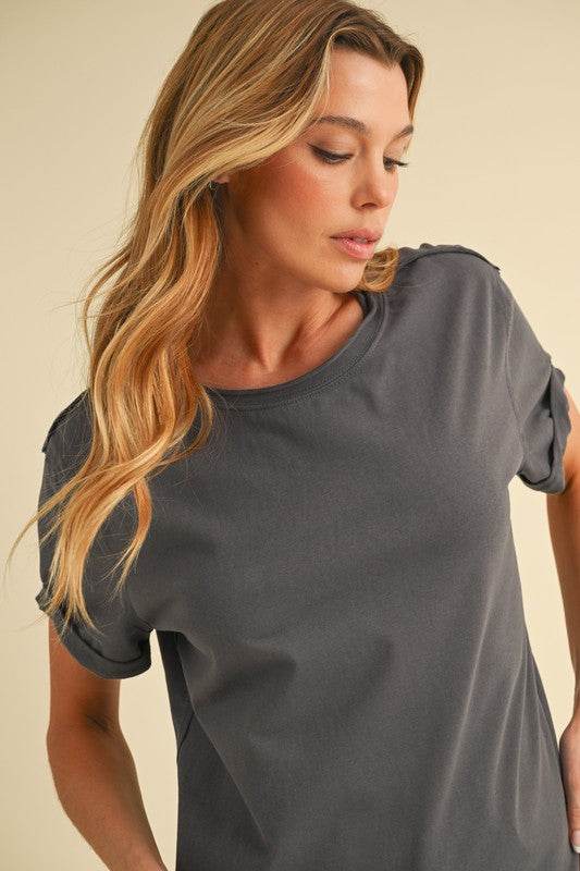 Aemi + Co Exposed Seam Round Neck Short Sleeve T-Shirt - Mayzelyn Shop