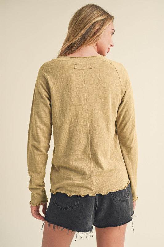 Aemi + Co Lettuce Hemline Round Neck Raglan Sleeve T-Shirt - Mayzelyn Shop